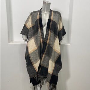 Just Jamie Cozy Plaid Fringe Shawl - Gray, Black & Cream